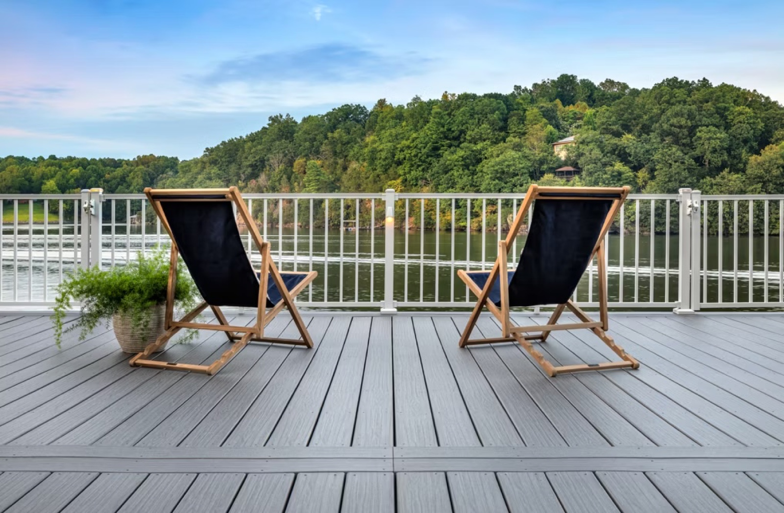 Trex Signature decking in Whidbey with deck chairs overlooking a hillside