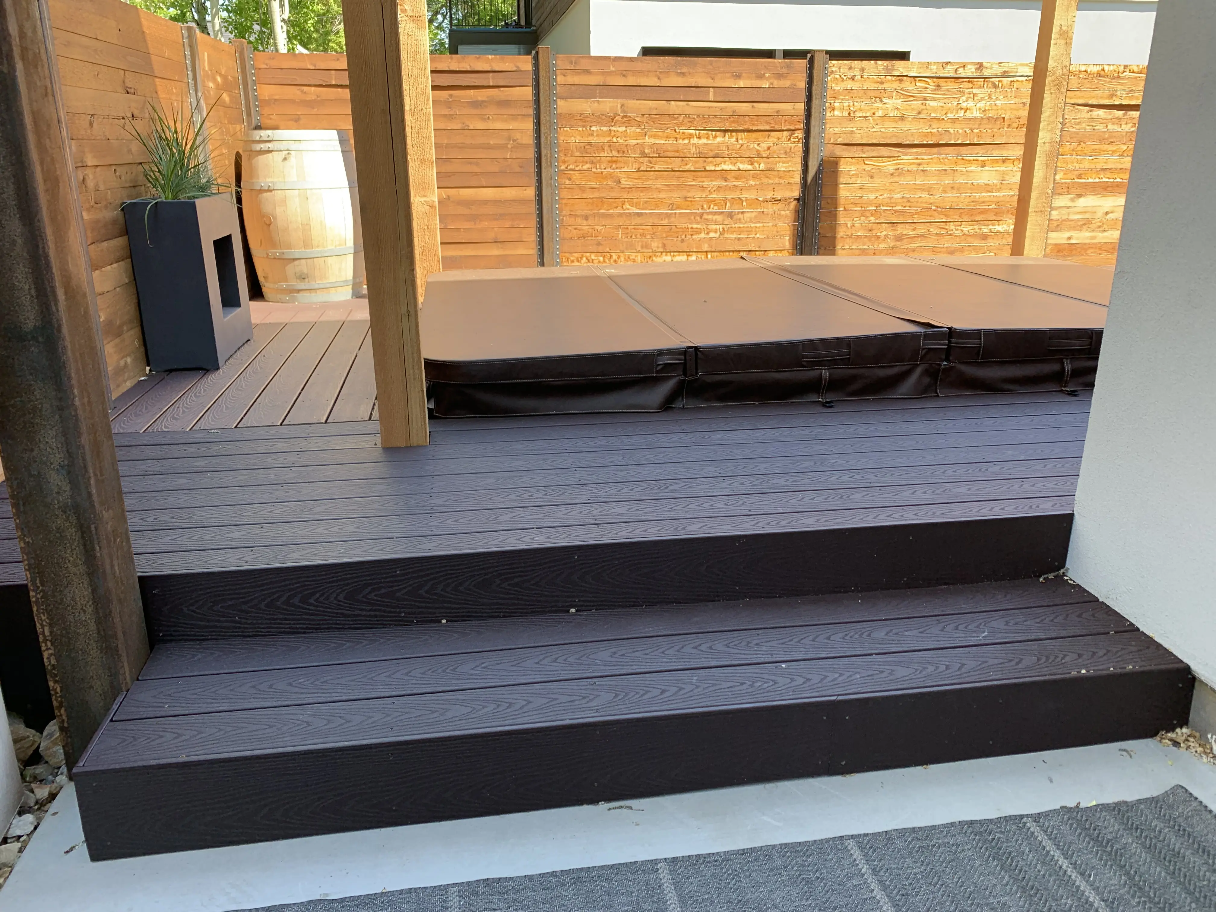 Trex Select- Woodland Brown 4