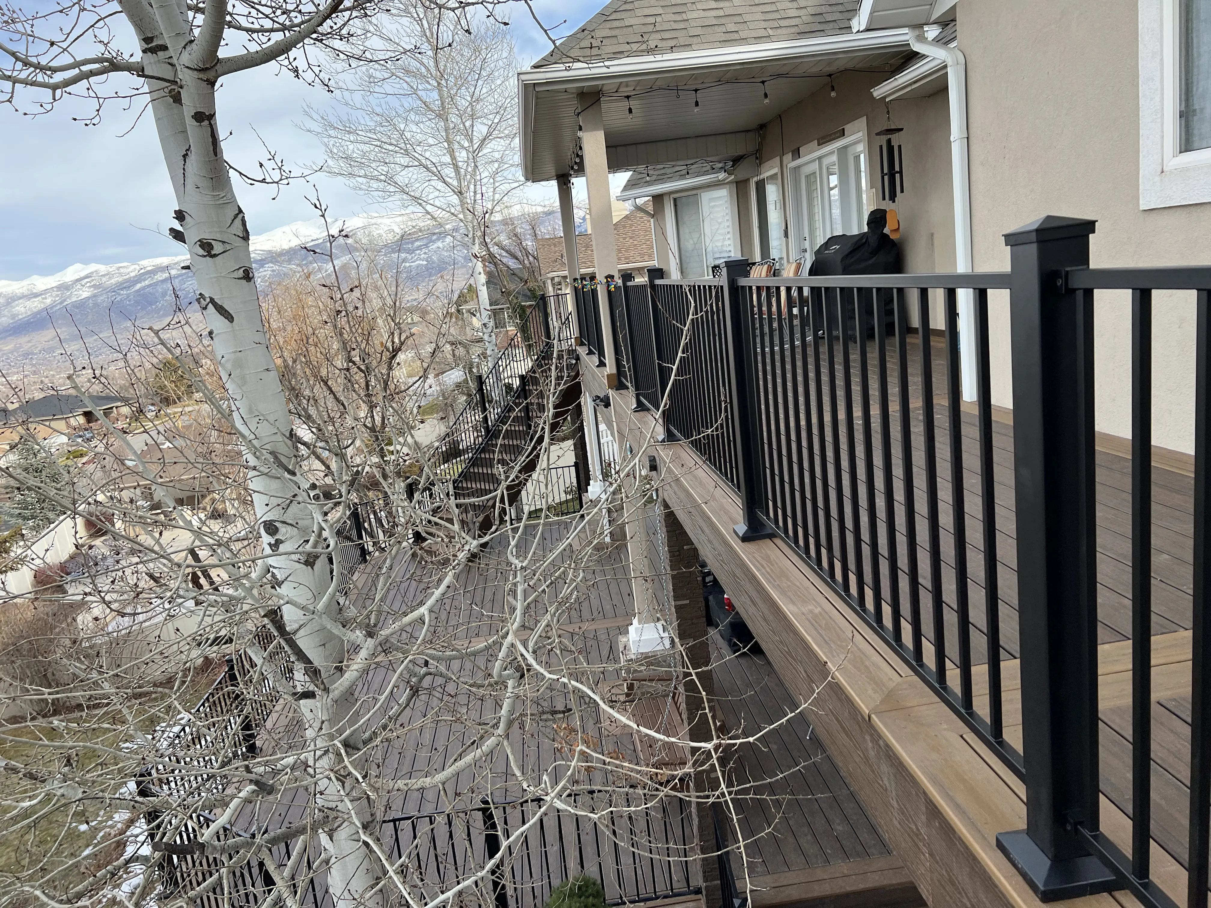 Trex Transcend Pictures & Decking Inspiration | Blackrock Decks Get inspired for a custom deck rebuild with these Trex Transcend pictures from the expert team at Blackrock Decks.