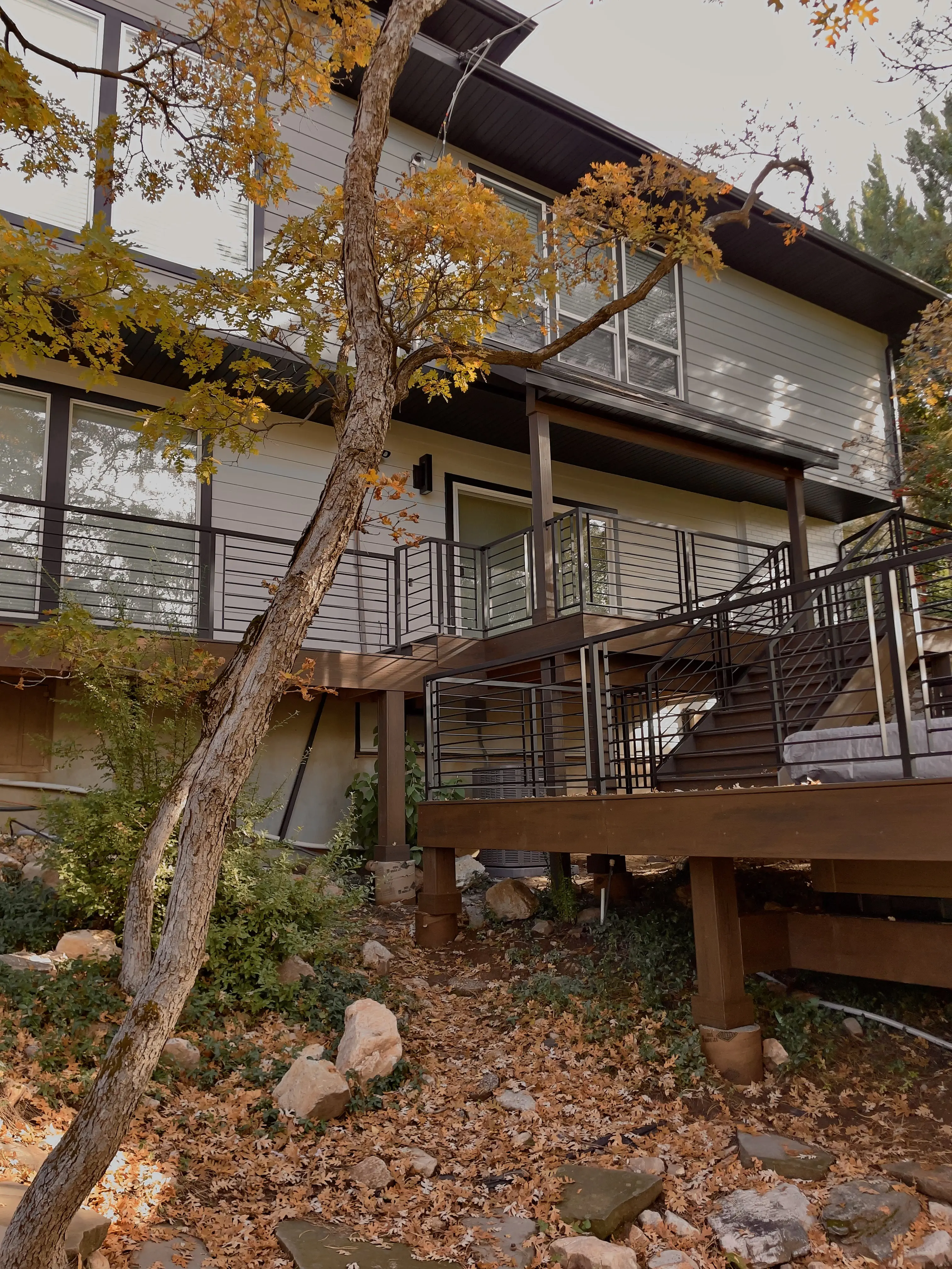 Trex Transcend Pictures & Decking Inspiration | Blackrock Decks Get inspired for a custom deck rebuild with these Trex Transcend pictures from the expert team at Blackrock Decks.
