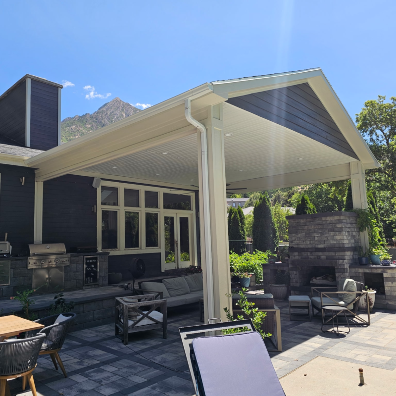 Custom deck roof and fireplace installed by blackrock decks