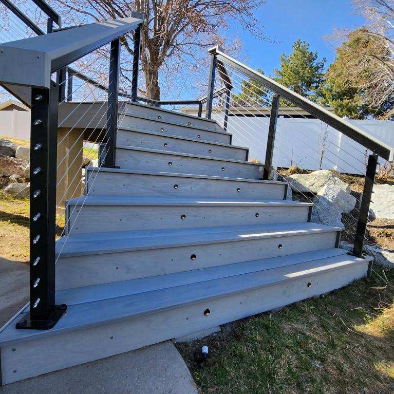 Trex Transcend Lineage Decking Projects by Blackrock Decks Get inspired with pictures of amazing Trex transcend lineage decking projects. See what's possible from the experts at Blackrock Decks!