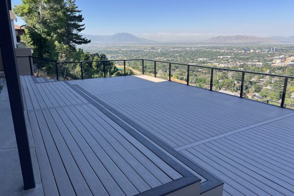 trex select decking pebble grey with winchester grey accents