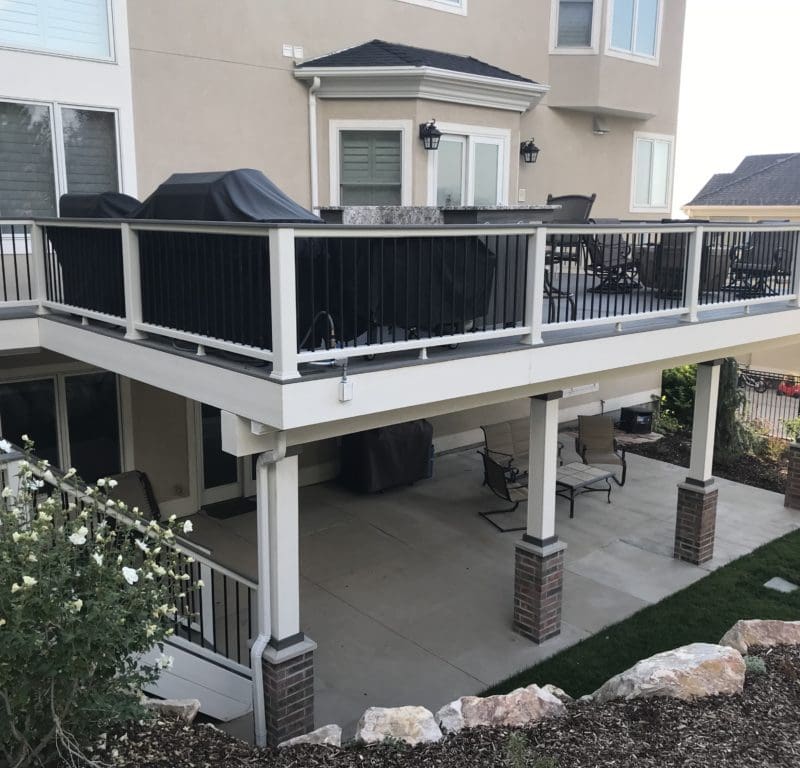 Transform your outdoor living space with custom pergolas, decks, and patio covers in South Jordan, Utah from Blackrock Decks.